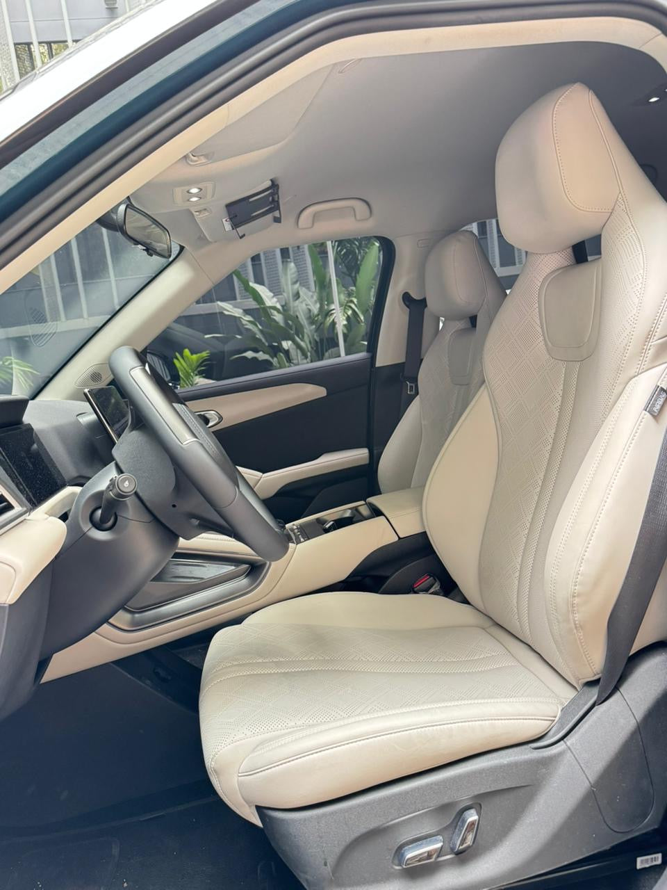 2026 - BYD YUAN UP LUX EV