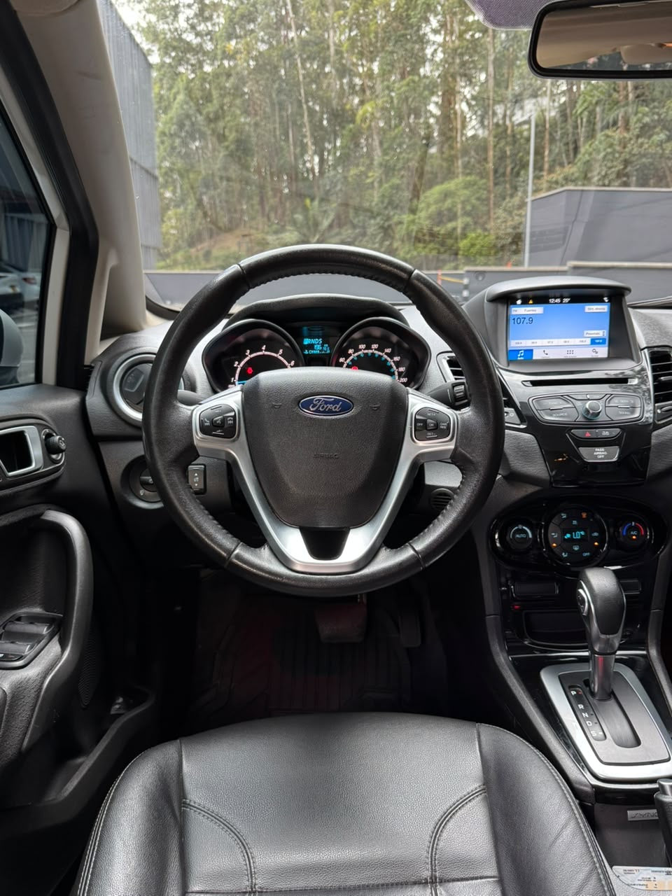2018 - FORD FIESTA TITANIUM AUT 1.6L
