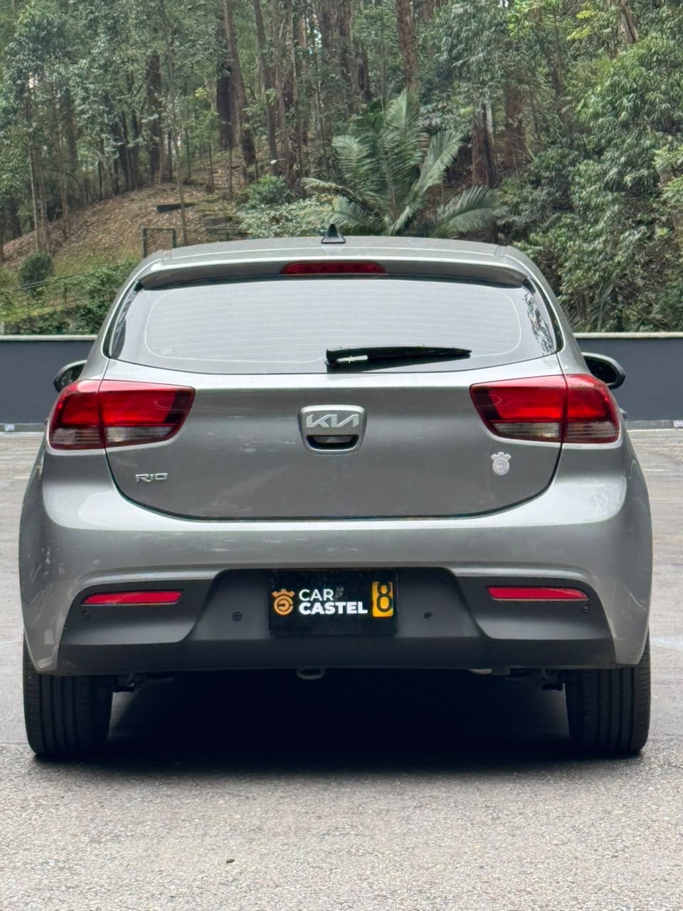 2024 - KIA RIO VIBRANT HB 1.4L