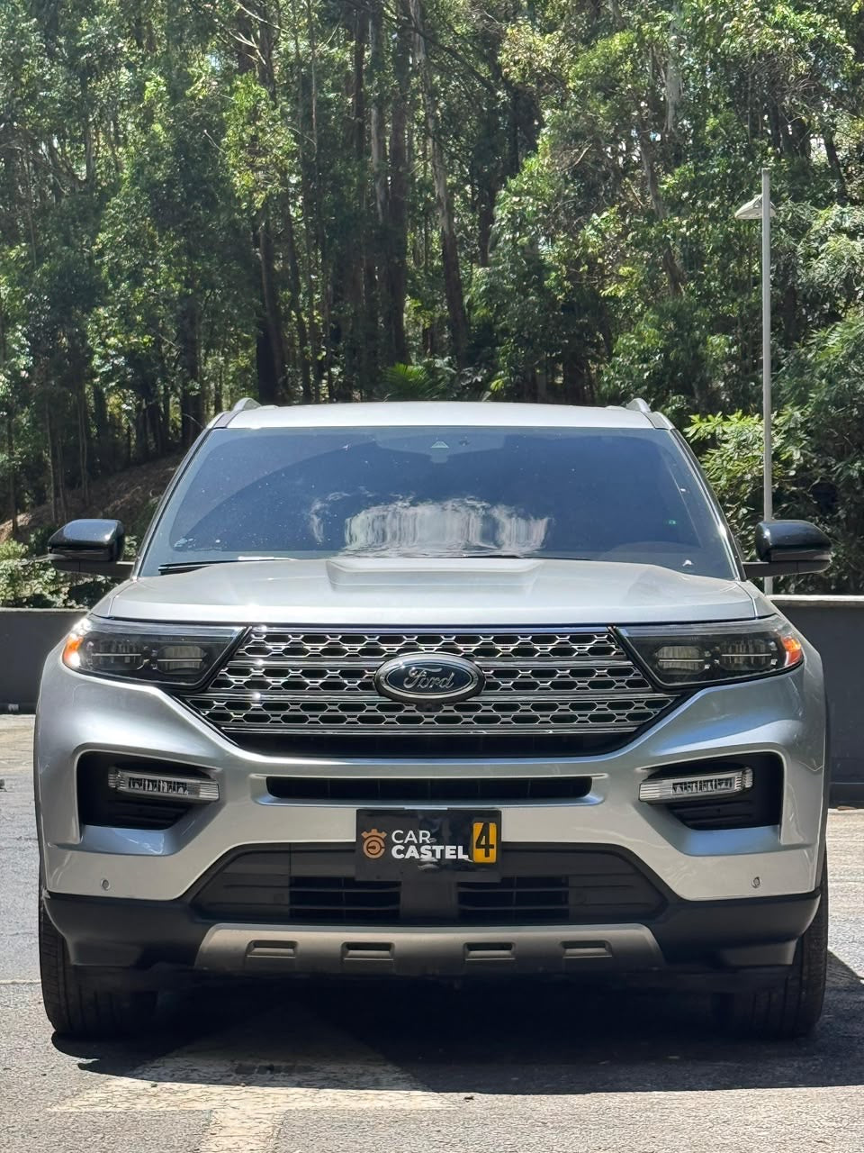 2023 - FORD EXPLORER LIMITED
