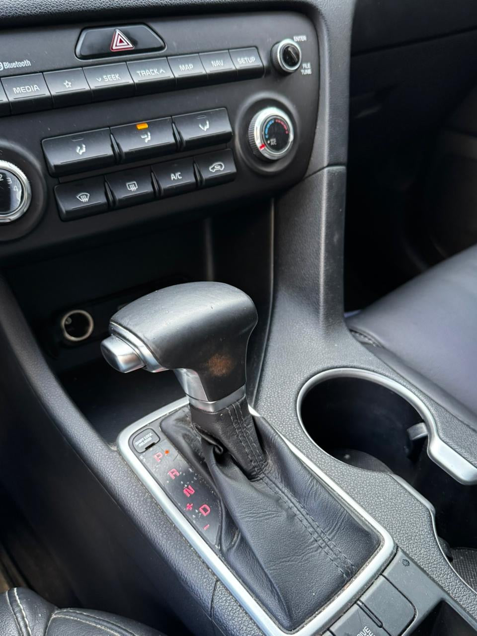 2022 - KIA SPORTAGE DESIRE 2.0 AT 4X2