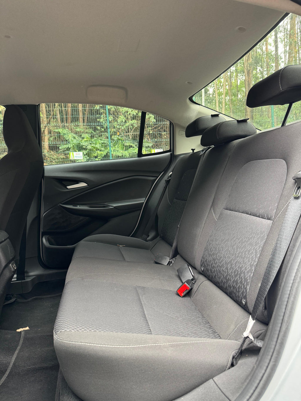 2021 - CHEVROLET ONIX LTZ SEDÁN 1.0L AUT