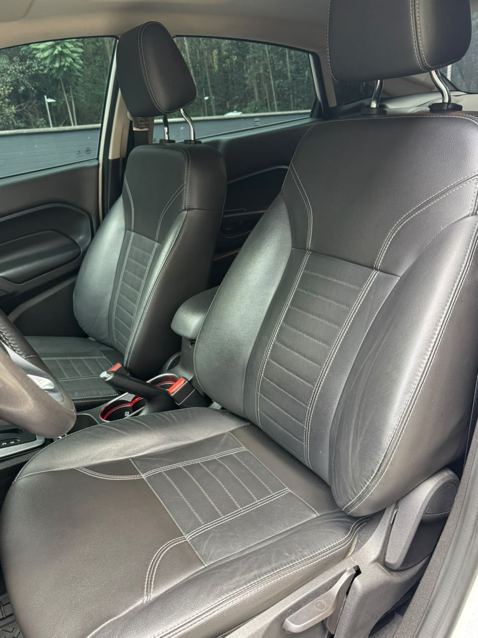 2018 - FORD FIESTA TITANIUM AUT 1.6L