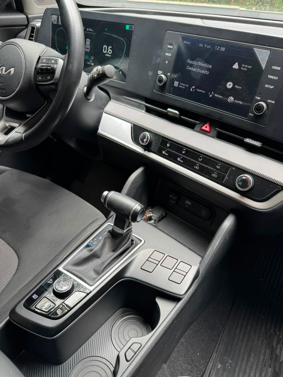 2024 - KIA SPORTAGE VIBRANT 2.0 AT 4X2