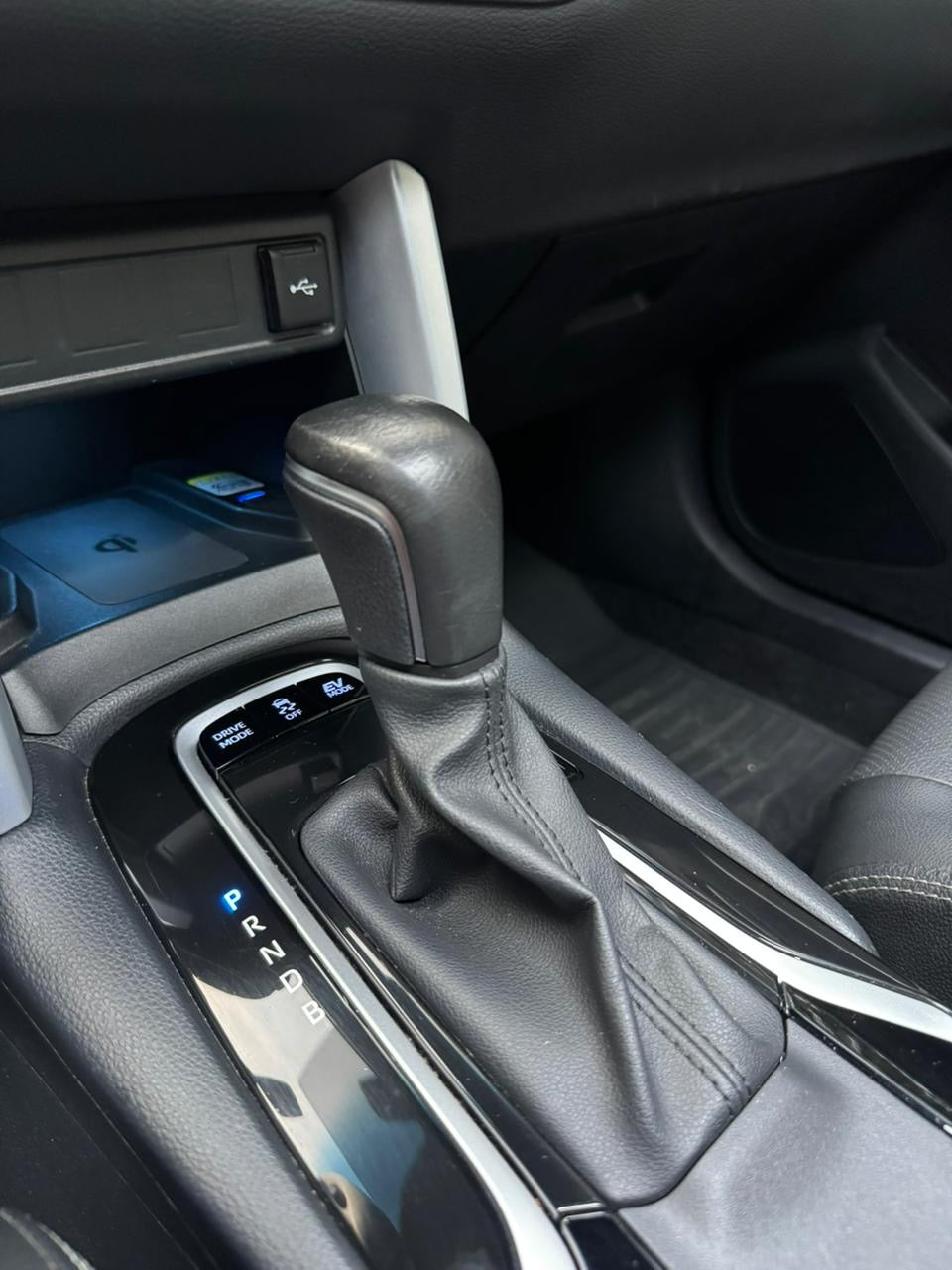 2023 - TOYOTA COROLLA CROSS SEG HIBRIDA