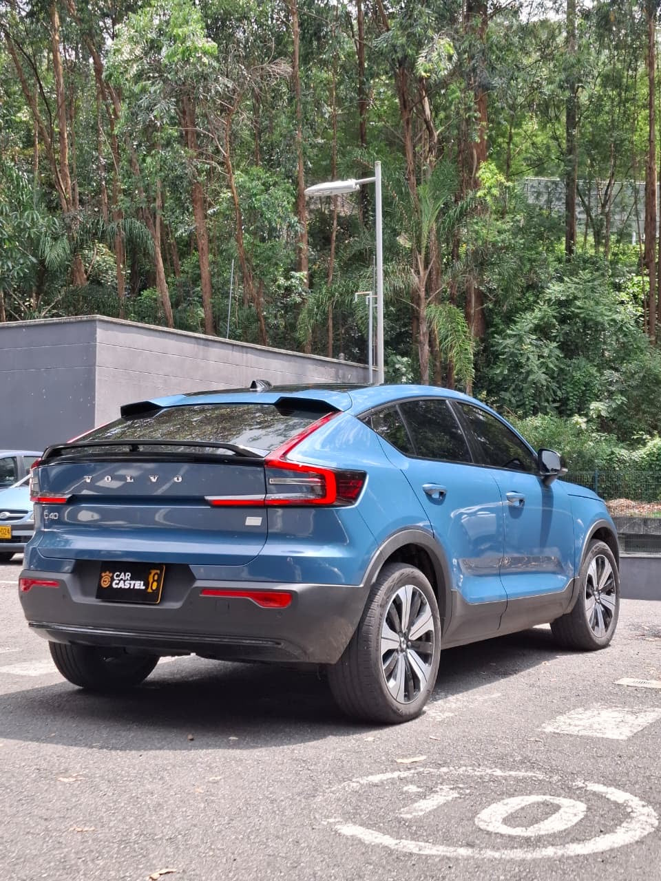 2023 - VOLVO C40 RECHARGE UlTIMATE ELECTRICO