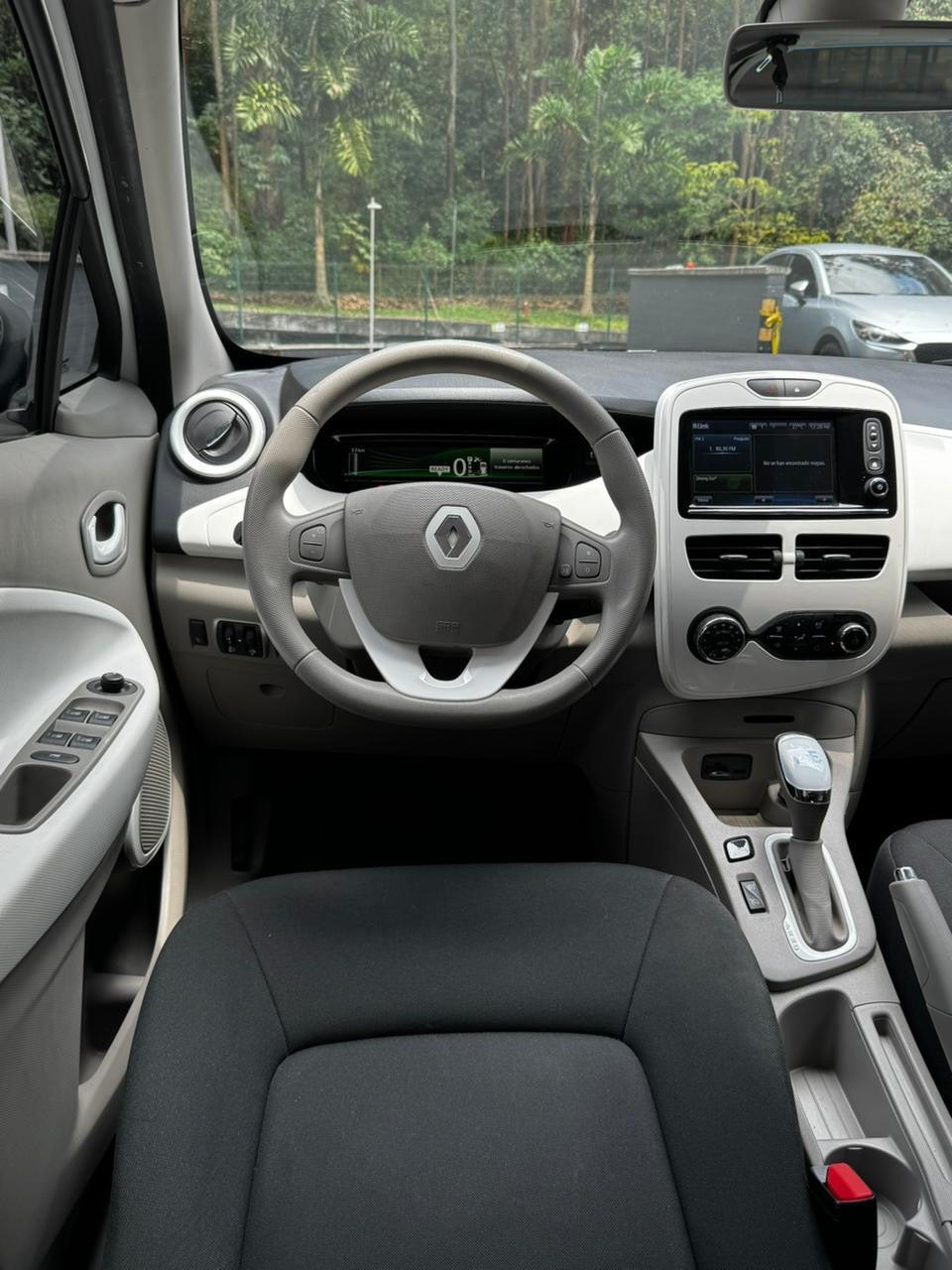 2020 - RENAULT ZOE ULTIMATE/INTENS