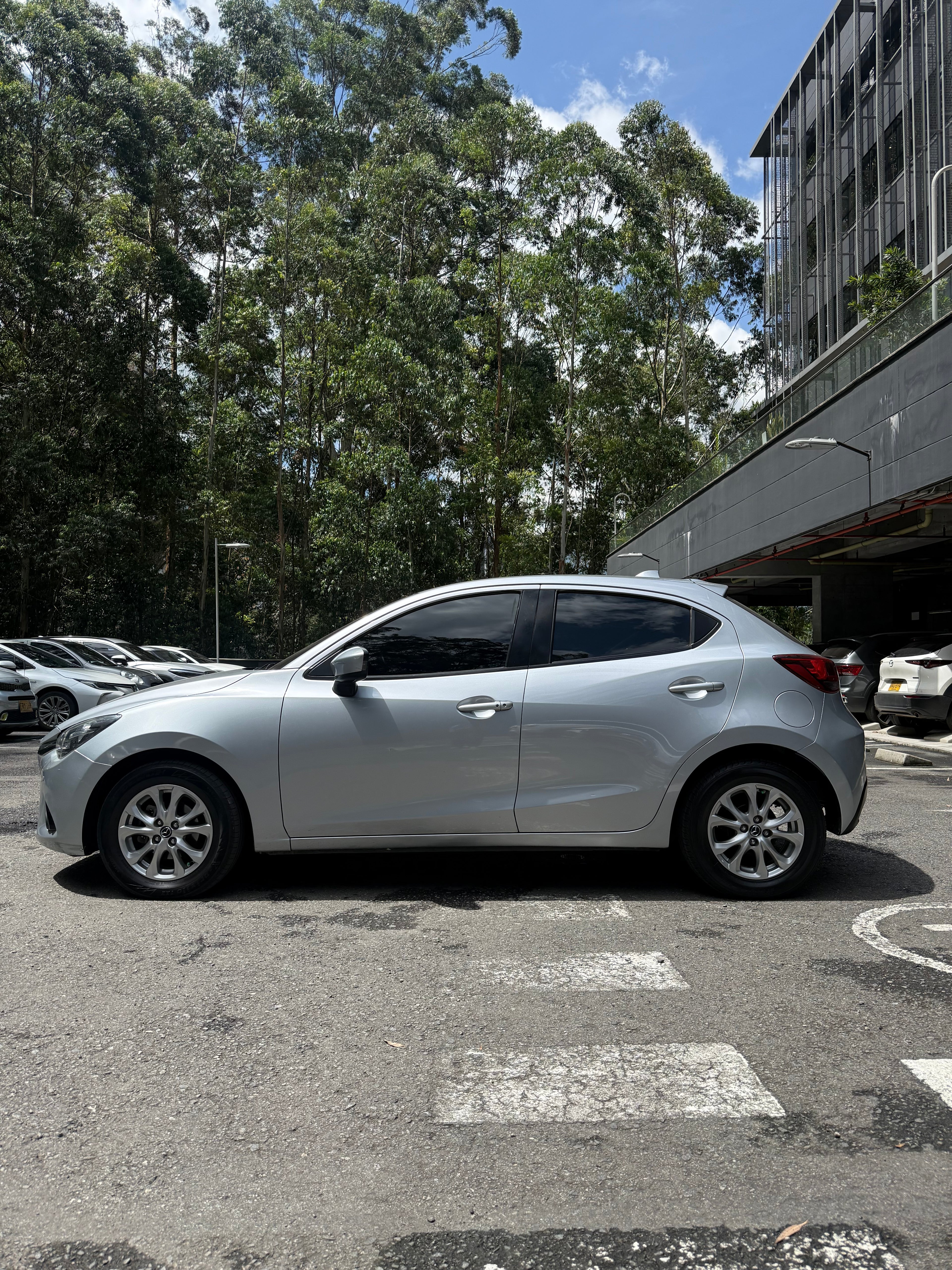 2017 - MAZDA 2 TOURING AT