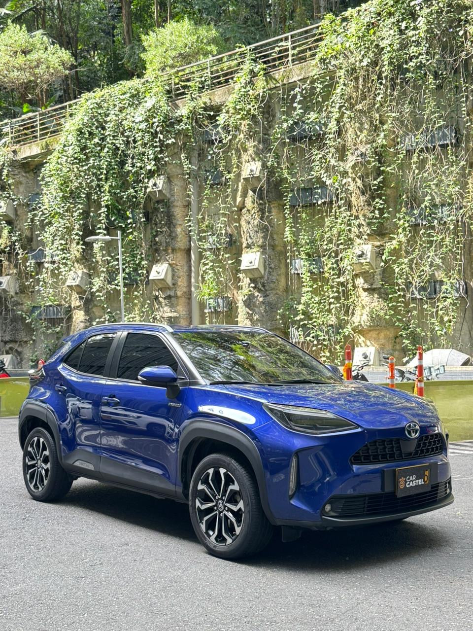2022 - TOYOTA YARIS CROSS XS