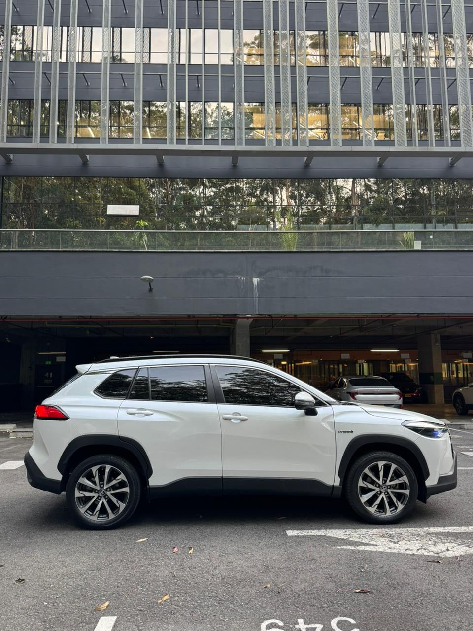 2023 - TOYOTA COROLLA CROSS SEG HIBRIDA