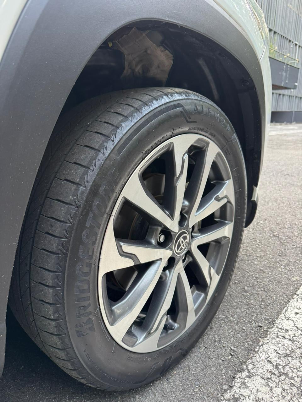 2023 - TOYOTA COROLLA CROSS SEG HIBRIDA