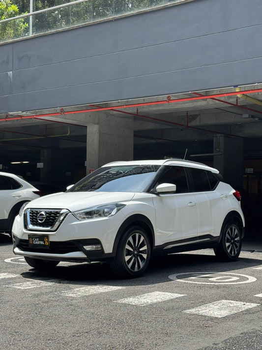 2017 - NISSAN KICKS ADVANCE MT