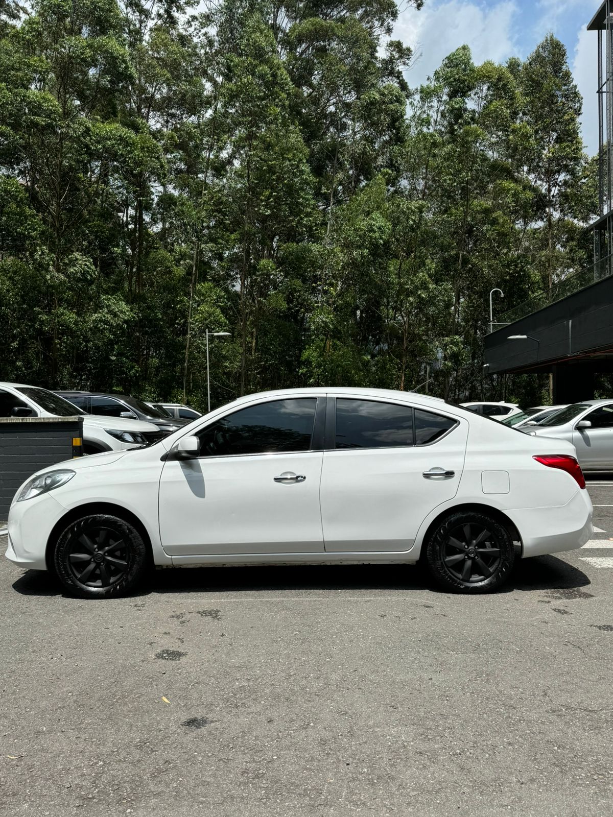 2013 NISSAN VERSA ADVANCE