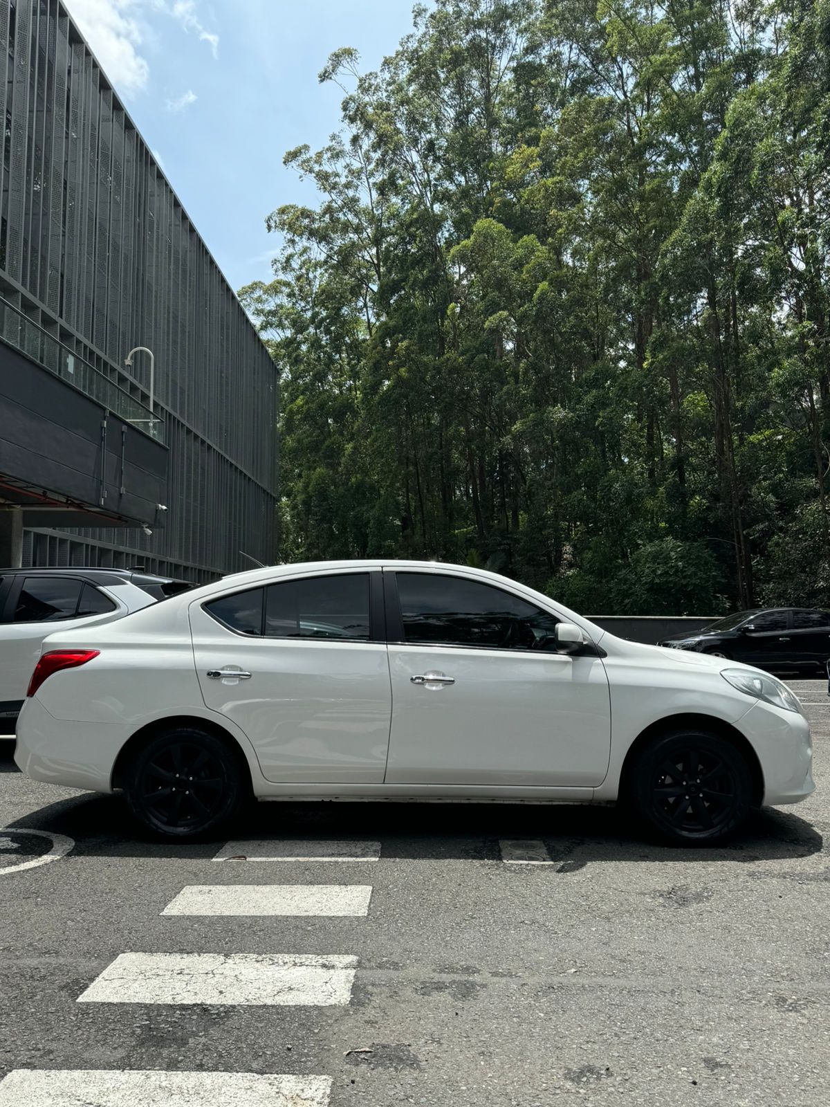 2013 NISSAN VERSA ADVANCE