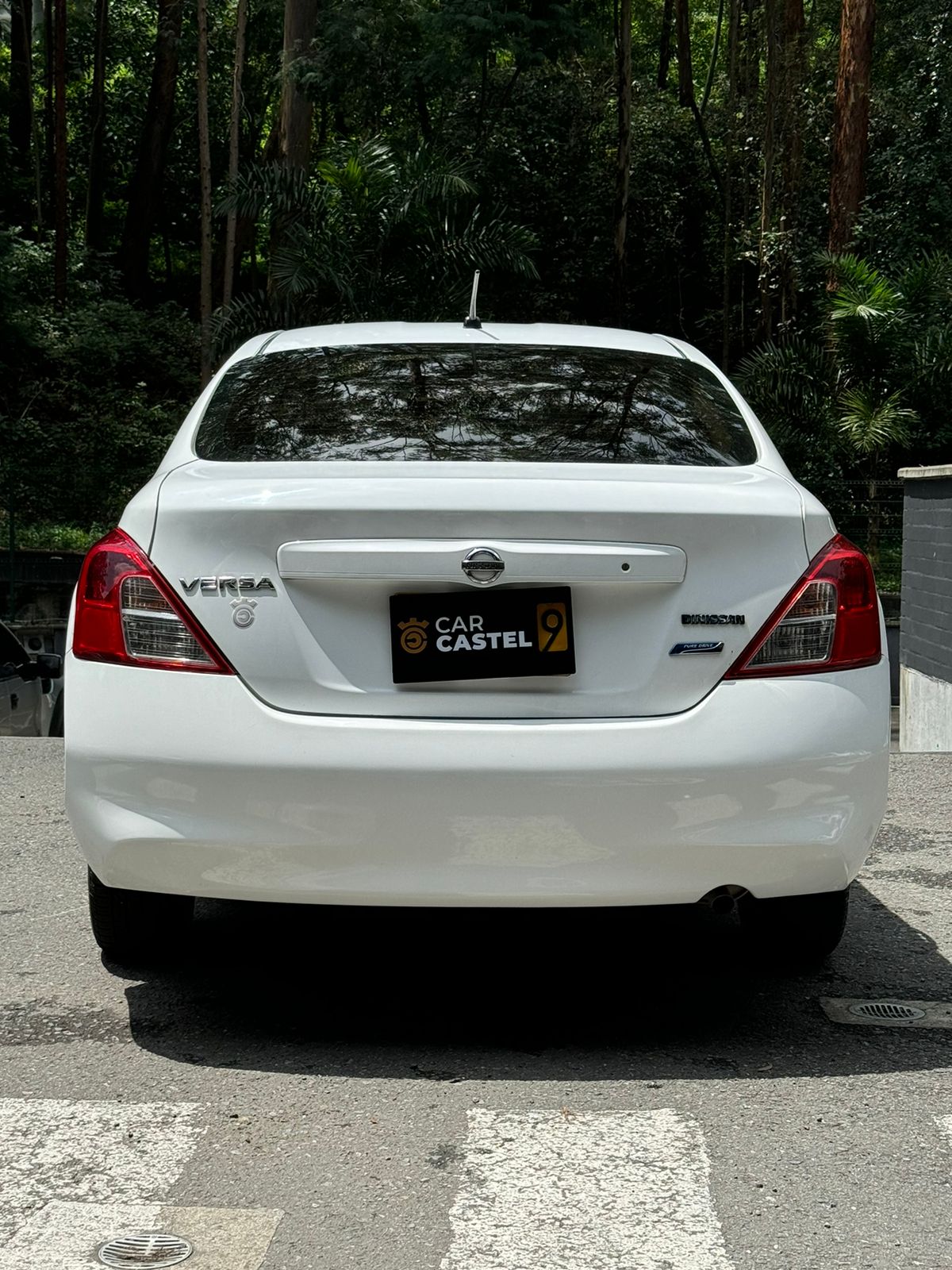 2013 NISSAN VERSA ADVANCE